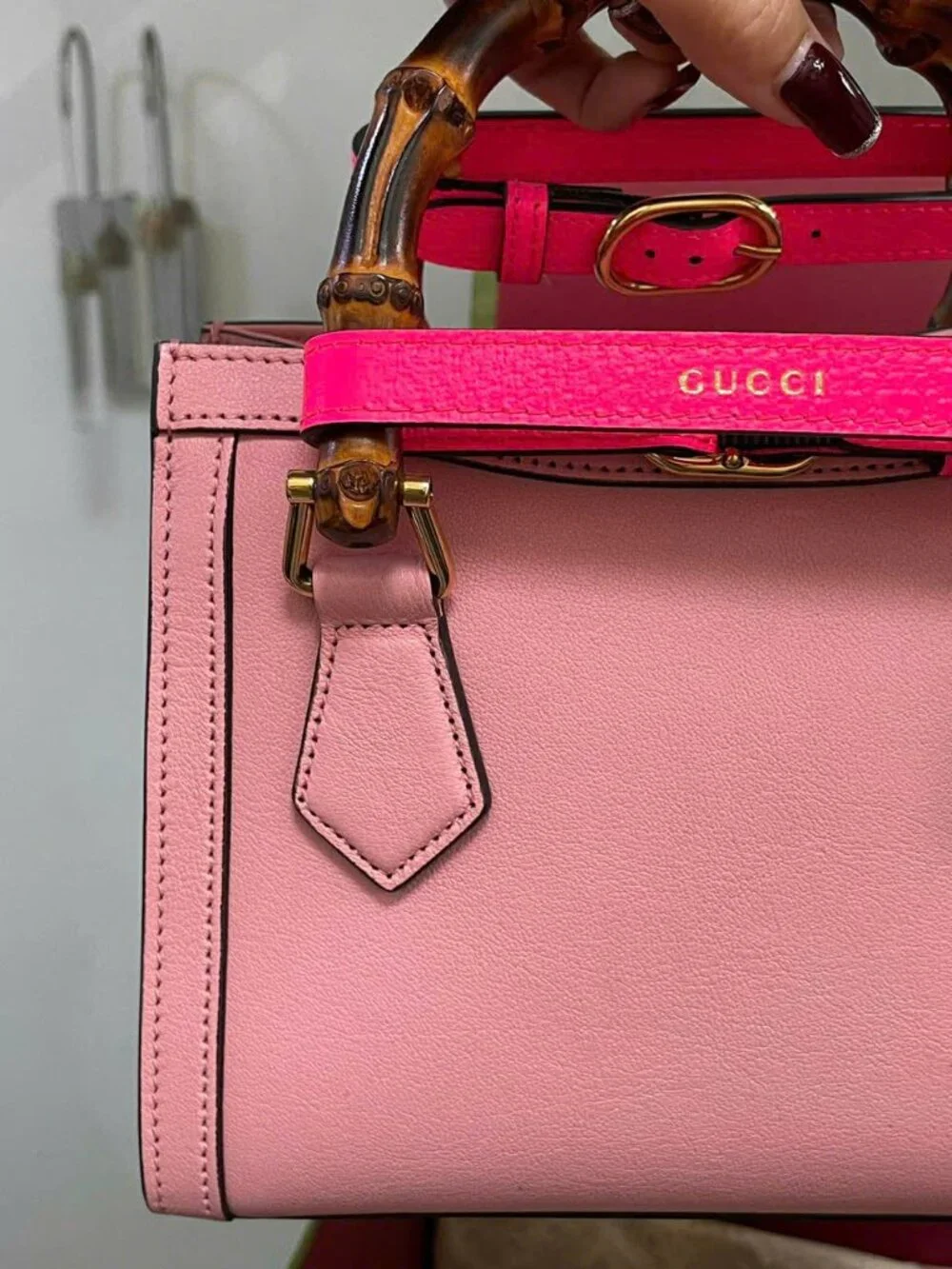 GUCCI Wonka Grain Calfskin Mini Diana Tote Bag Pink - Picture 5 of 16
